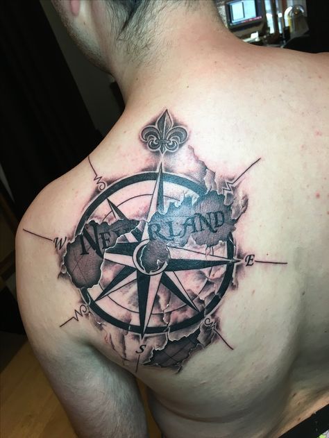 Neverland 3d peel off tattoo map windrose Treasure Map Tattoo Ideas, Peter Pan Compass Tattoo, Neverland Tattoo Ideas, Treasure Map Tattoo, Peter Pan Tattoo Ideas, Neverland Tattoo, Tattoo Map, Disney Tattoos Quotes, Steam Trunk