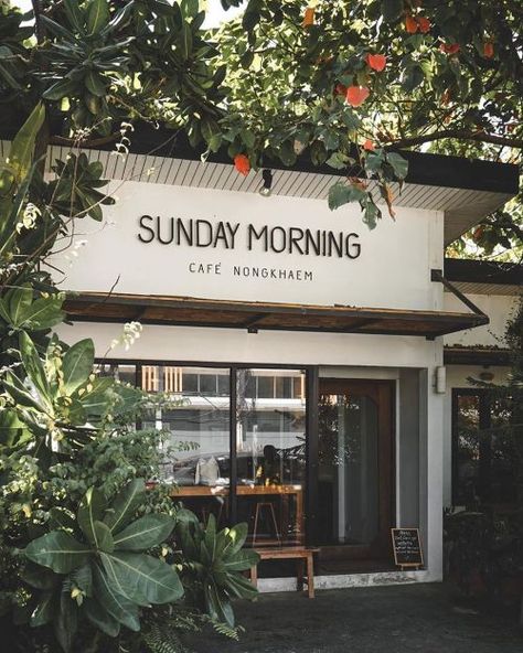 Tiny Cafe, Summer Cafe, Vet Hospital, Cafe Exterior, Small Coffee Shop, Small Cafe Design, Storefront Design, Cafe Shop Design, Coffee Shop Aesthetic