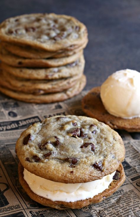 Thick and Gooey Chocolate Chip Cookies Gooey Chocolate Chip Cookies, Ice Cream Cookie Sandwich, Gluten Free Chocolate Chip, Chocolate Chip Cookie Recipe, Chewy Chocolate Chip, Chewy Chocolate Chip Cookies, Chip Cookie Recipe, Ice Cream Cookies, Gourmet Chocolate