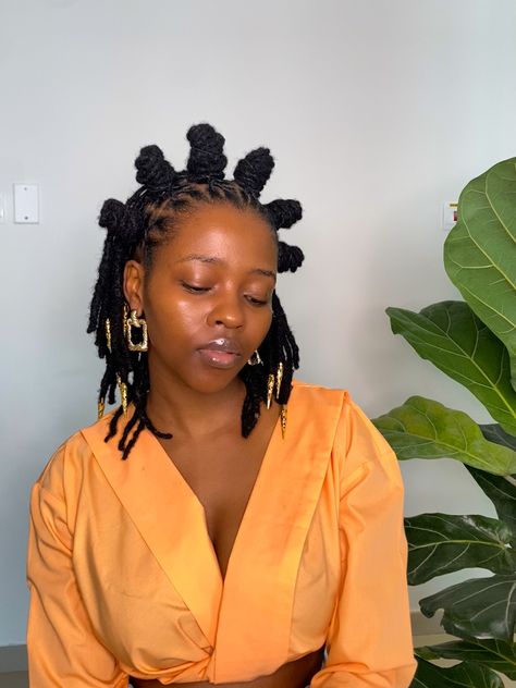 Did Bantu knots on my locs for the first time. ☀️ Bantu Knot Hairstyles, Locs Styles, Big Box Braids Hairstyles, Beautiful Dreadlocks, Short Locs Hairstyles, Long To Short Hair, Dreadlock Styles, Dyed Hair Inspiration, Bantu Knots