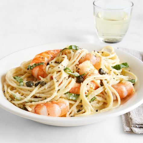 Lemon Shrimp Linguine, Spaghetti With Shrimp Recipes, Spaghetti With Shrimp, Spring Pasta Recipes, Lemon Spaghetti, Shrimp Linguine, Spring Pasta, Lemon Shrimp, Pasta Dinners