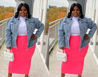 Pink Midi Skirt, Plus Size Fall Fashion, Plus Size Fall Outfit, Pencil Skirt Outfits, Pink Midi, Rock Outfit, Big Girl Fashion, High Waisted Pencil Skirt, Plus Size Fashion For Women