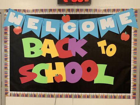 Welcome To Kindergarten Bulletin Boards First Day, Welcome Back School Bulletin Boards, Welcome Back To School Bulletin Boards Highschool, Bulletin Board Welcome Back To School, Welcome Back Bulletin Boards Preschool, White Board Decoration Ideas Classroom, Welcome Back To School Chart, Welcome Back To School Bulletin Boards Elementary, Welcome Back Bulletin Boards Elementary