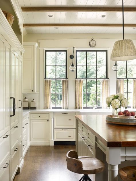 Thoughtful Design Yields an AMAZING Southern Kitchen! Cozy Southern Kitchen, Lots Of Windows Kitchen, Acadian Style Homes Louisiana Interior, Transitional Cottage Kitchen, Traditional Classic Kitchen, Classic Southern Kitchen, Traditional Cottage Kitchen, Southern Traditional Kitchen, Southern Kitchen Ideas