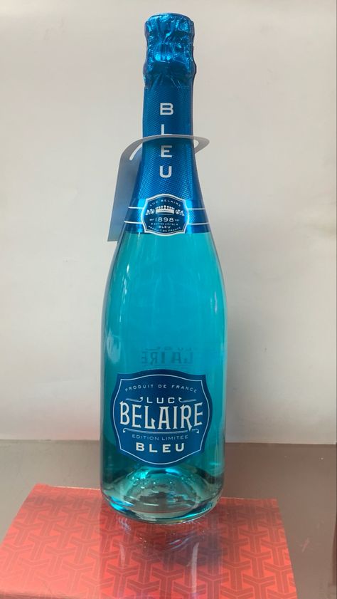 Blue Belaire Champagne, Belaire Champagne, Luc Belaire, Toyota Tundra Off Road, 90s Party Ideas, Champagne Drinks, Champagne Cocktails, Liquor Drinks, La Colors