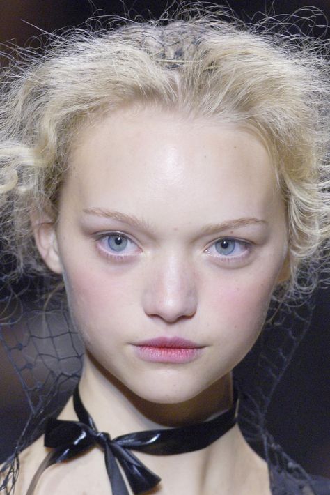 gemma ward Gemma Ward, Runway Hair, Skin Model, Model Face, Beautiful Lips, Pale Skin, Interesting Faces, Paul Gaultier, Jean Paul