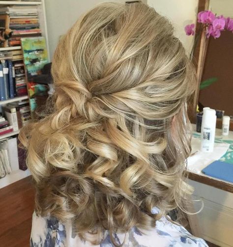 50 Half Up Half Down Hairstyles for Everyday and Party Looks Mother Of The Groom Hairstyles, Medium Length Curls, Summer Wedding Hairstyles, Up Hairdos, Long Bobs, Wedding Hairstyles Medium Length, Mother Of The Bride Hair, Wedding Hairstyles Half Up Half Down, Half Updo