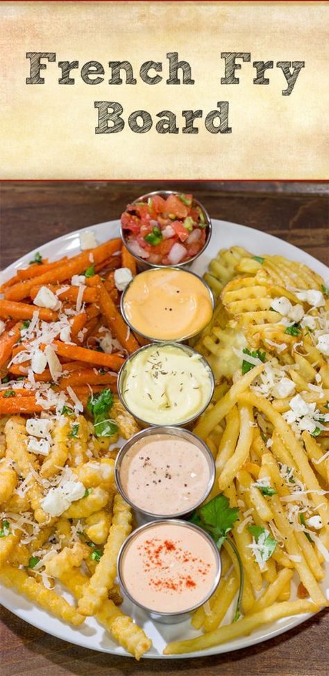 French Fries Bar Ideas, Fun French Fries, French Fries Appetizers, French Fry Platter, French Fry Board Ideas, French Fry Toppings, French Fry Bar Ideas, Fry Bar Ideas, Fries Toppings Ideas