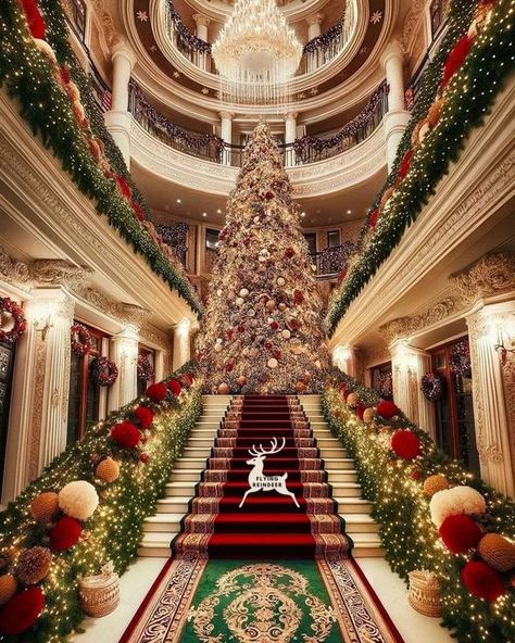 Luxury Christmas Decor, Modern Castle, Glamorous Christmas, Christmas Luxury, Royal Christmas, Luxury Closets Design, Christmas Decorations Living Room, Christmas Lovers, Perfect Smile