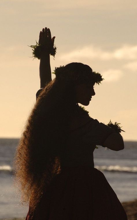 Native Hawaiian Aesthetic, Hula Aesthetic, Dark Hawaiian Aesthetic, Native Hawaiian Culture, Hawaii Culture Aesthetic, Hawaiian Culture Aesthetic, Pacific Islander Aesthetic, Hawaiian Astethic, Hawaiian Aesthetic Outfit