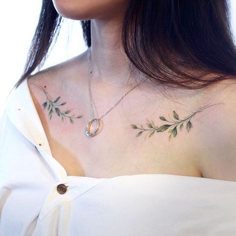 bones vines tattoo - Google Search Laurel Tattoo, Collar Bone Tattoos, Clavicle Tattoo, Bone Tattoos, Tattoos For Girls, Vine Tattoos, Inspiration Tattoos, Delicate Tattoo, Stylist Tattoos