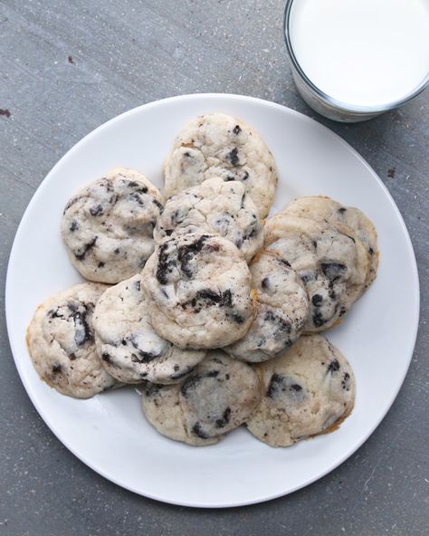 Cookies And Cream Cheesecake Cookies Cheesecake Cookies Recipes, Cookies And Cream Cheesecake, Classic Cookies Recipes, Cream Cheesecake, Cream Cheese Cookies, Cheese Cookies, Cheesecake Cookies, Classic Cookies, Cake Mix Cookies