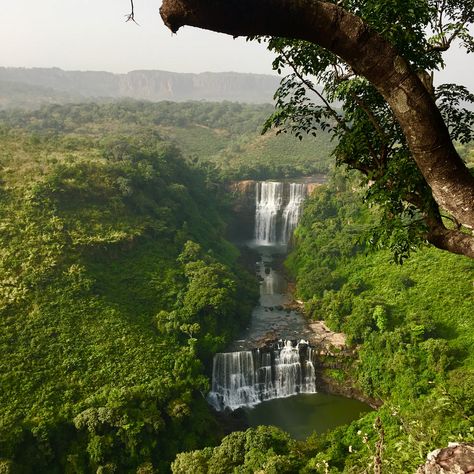 Sierra Leone Aesthetic, Guinea Country, Africa Aesthetic, Guinea Africa, Guinea Conakry, Continents And Countries, African Love, Landlocked Country, Indigenous Americans