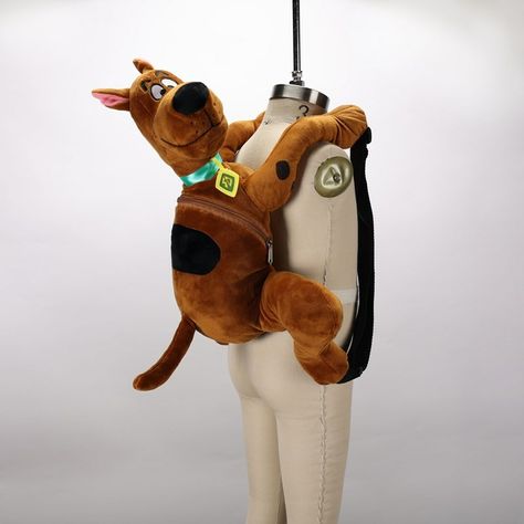 Plush Scooby Doo Backpack Scooby Doo Stuff, Scoby Doby Doo, Scooby Doo Toys, Mystery Gang, Scooby Doo Images, Dog Backpack, Plush Backpack, Cute Backpacks, Cool Gadgets To Buy