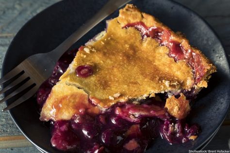 6 Appalachian Dishes From the Old Days Concord Grape Pie, Appalachian Recipes, Grape Pie, Pear Pie, Baked Carrots, Perfect Pie Crust, Pastry Shells, Fruit Pie, Pie Shell