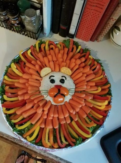 Lion veggie tray | Baby shower snacks boy, Safari birthday party, Safari baby shower boy Veggie Tray Animal Ideas, Safari Theme Veggie Tray, Fruit Safari Theme, Tiger Veggie Tray, Lion Mane Veggie Tray, Animal Themed Fruit Tray, Lions Mane Veggie Tray, Animal Fruit Tray Party Ideas, Lion Vegetable Tray