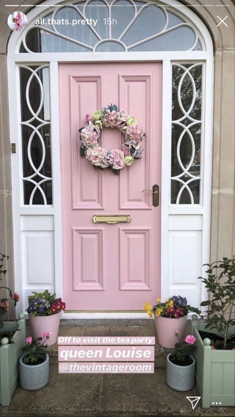 https://pin.it/7hEblYj Pink Back Door, Rose Pink Front Door, Gray House With Pink Front Door, Cream And Pink House Exterior, Light Pink Door Exterior, White House With Pink Door, Pink Door House, Pink And Green House Exterior, Pink Front Door Tan House