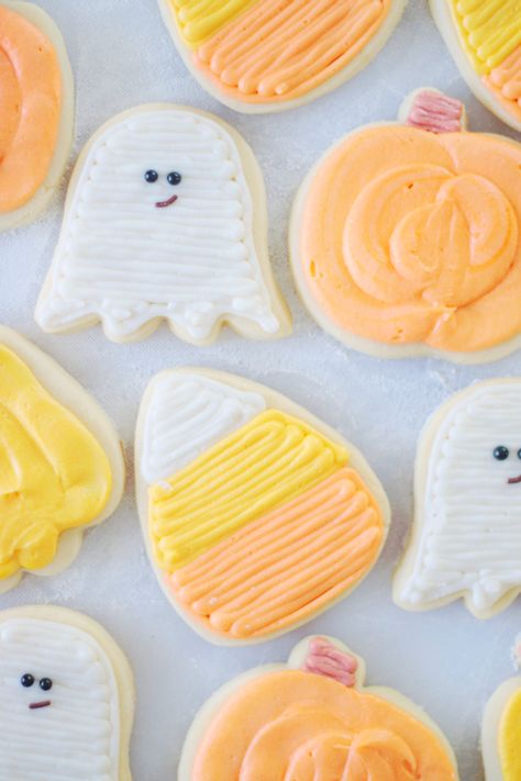 Sugar Cookie Buttercream Frosting, Candy Corn Sugar Cookies, The Best Sugar Cookie Recipe, Halloween Sugar Cookies Decorated, Best Sugar Cookie, Pumpkin Sugar Cookies, Buttercream Decorating, Halloween Cookies Decorated, Best Sugar Cookie Recipe