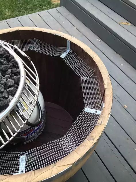 DIY Wine Barrel Fire Pit - Imgur Diy Fire Pit Seating, Diy Wine Barrel, Wine Barrel Fire Pit, Barrel Fire Pit, Fire Pit Plans, Barrels Diy, Outdoor Fire Pit Seating, Portable Fire Pit, Barrel Projects