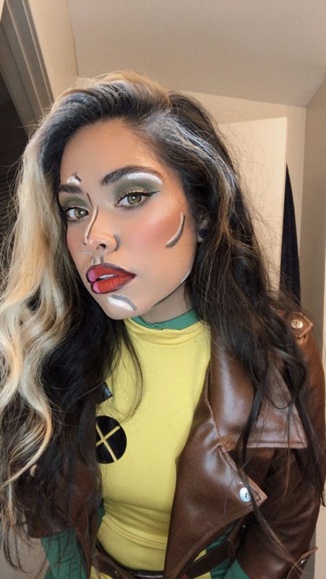 Rogue X Men Makeup, Rogue Makeup Xmen, Xmen Halloween Costume Women, Rogue Cosplay Xmen, Rogue Xmen Costume Diy, Rouge Xmen Costume, Rogue Costume Diy, Diy Rogue Costume X Men, Rouge Costume Xmen