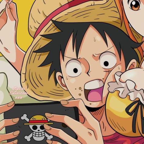 Luffy Gear 5 Matching Pfp, Luffy X Nami, One Piece Photos, Pfp Matching, Luffy Gear 5, Yokai Watch, One Peice Anime, Cool Wallpapers Cartoon, Anime Monochrome