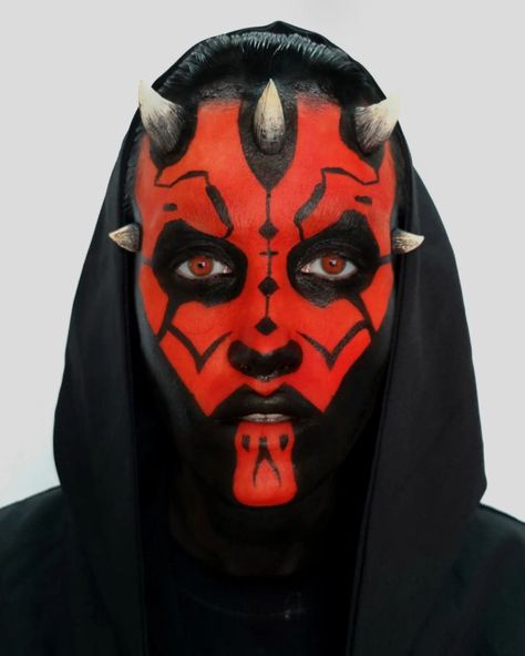 Star Wars Makeup Looks, Darth Maul Makeup, Ahsoka Makeup, Star Wars Face Paint, Star Wars Makeup Ideas, Sith Makeup, Star Wars Makeup, Star Wars Halloween, Horror Makeup