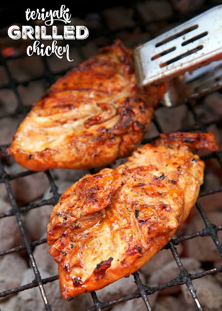 Teriyaki Grilled Chicken - no more bottled teriyaki sauce! This marinade is so easy and super delicious! Soy sauce, water, sugar, worcestershire, vinegar, oil, onion and garlic. Can use on pork or steak too. Everyone loved this - even our picky eaters! I keep a jar of the marinade in the fridge for a quick and easy kid friendly weeknight meal! Dijon Grilled Chicken, Grilled Chicken Recipe, Brine Chicken, Chicken With Olives, Grilled Chicken Recipes, Chicken Marinades, Chicken Dishes Recipes, On The Grill, Marinated Chicken