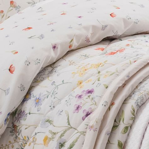 Duvet Covers Floral, Bed Sheet Sizes, 100 Cotton Duvet Covers, Flower Duvet, Uni Room, Dorm Room Inspiration, Floral Bedding, Floral Duvet, Cotton Duvet Cover