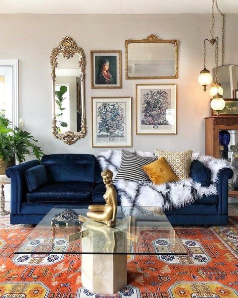 Edinburgh Apartment, Hollywood Regency Living Room, Regency Living Room, Colourful Interiors, Maximalist Living Room, Blue Sofas, Hollywood Regency Decor, Blue Couches, Entry Hallway