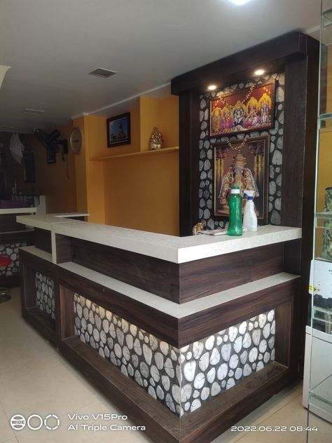 Cash Counter Design Retail Shops, Firoj Khan, Cash Counter Design, Office Counter Design, Main Door Design Photos, Office Cabin Design, Shop Counter Design, Furniture Design Table, Lcd Panel Design