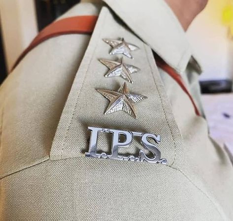 Ips Police Wallpaper Women, Dsp Police, Ips Police Wallpaper, Soldier Love Quotes, Upsc Motivation Wallpaper Hd, Ips Officers Lady, Ips Motivation, Goal 2024, Indian Emblem Wallpaper