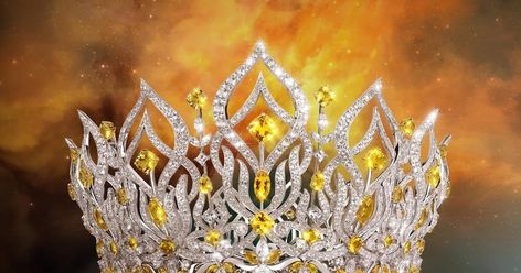 Miss Universe Thailand 2023: New crown 'Light of Glory' by Mouawad unveiled in Bangkok Miss Universe Thailand 2023, Crown Miss Universe, Miss Universe Thailand, Four Runner, Crown Light, Sheraton Hotel, Miss Teen Usa, Teen Usa, Beautiful Tiaras