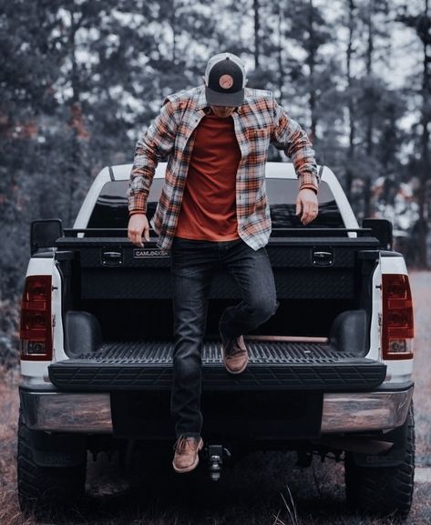 Mens Country Outfits, Country Style Men, Country Outfits Men, Country Mens Fashion, Lumberjack Style, Style Masculin, Flannel Outfits, Estilo Country, Cowboy Outfits