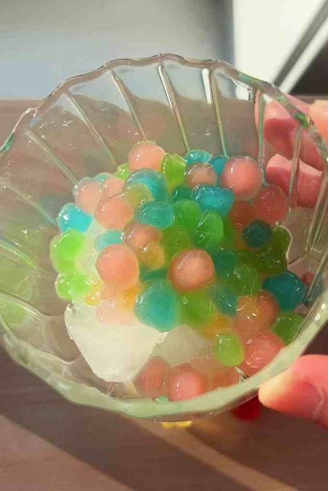 Gummy Bear Boba - 3 ingredients only | Easy Recipe with Video Gummy Bear Boba, Gummy Boba, Easy Boba Recipe, Kidcore Wallpaper, Boba Recipe, Boba Tea Recipe, Gummies Recipe, Boba Pearls, Tapioca Starch