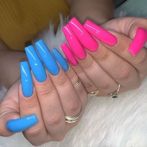 Neon Pink And Blue Nails, Blue Nails Long, Pink And Blue Nails, Two Color Nails, Nail Artwork, Gold Acrylic Nails, Tapered Square Nails, Mail Ideas, Spring Acrylic Nails