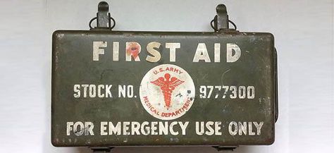 11 Unusual and Uncommon First Aid Items Medic Aesthetic, Vintage First Aid Kit, Ken Ichijouji, Army Medic, Emergency First Aid Kit, Fallout New Vegas, Vintage Medical, Jeep Dodge, Bug Out Bag