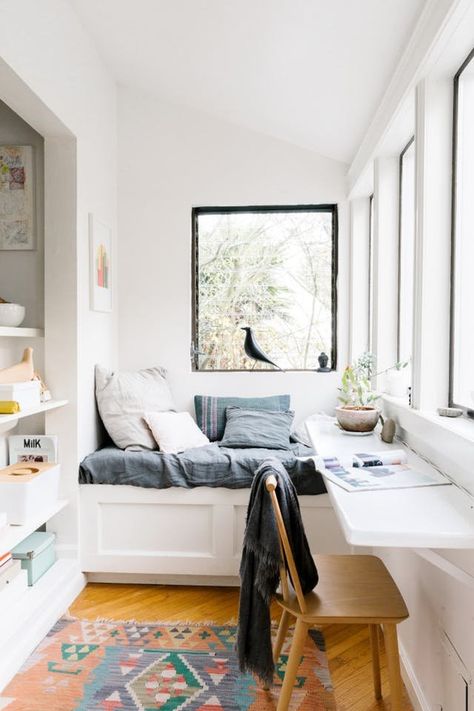 How to Fit a Reading Nook into the Smallest of Spaces | If you live in a smaller home, this may seem like an impossible dream—which is why we've rounded up these 10 ways to add a reading nook to even the smallest of spaces. Små Rum Lidt Plads, Murphy Bed Ikea, Tiny Office, Narrow Rooms, San Francisco Houses, Bilik Tidur, Small Home Office, Cool Ideas, Window Seat