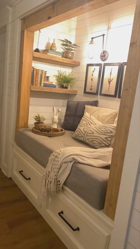 Corner Loft Bed, Book Nook Closet, Reading Corner Ideas, Closet Nook, Reading Nook Closet, Corner Loft, Bed Nook, Window Seat Design, Bedroom Nook