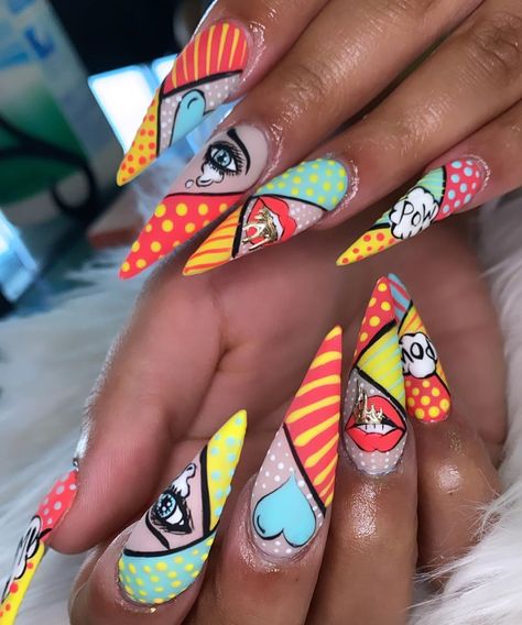 Comic Nails Art, Nail Designs2023, Uñas Pop Art, Pop Art Nail Art, Pop Art Nails Designs, Textured Nail Art, Comic Nail Art, Comic Nails, Comic Book Nails