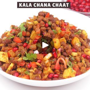 Veg Salad Recipes, Chana Chaat Recipe, Lal Mirch, Chana Recipe, Chana Chaat, Veg Salad, Kasuri Methi, Chaat Recipe, Coriander Powder