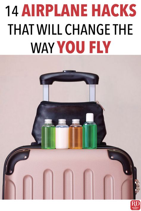 Packing For Flying Travel Hacks, Airline Travel Hacks, How To Pack For Airplane Travel, Airplane Packing Hacks, Flying Necessities, Flight Hacks Tips, Airline Hacks Tips And Tricks, Travel Tips And Tricks Airplane, Air Plane Hacks