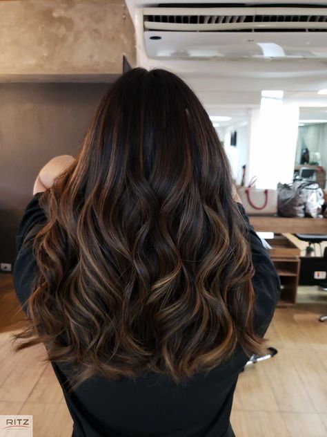 Black To Brown Balayage Medium, Sunset Brown Hair, Black Hair Balayage Latina, Brown Balayage On Black Hair, Balayage Black Hair, Ideas For Long Hair, Black Hair Balayage, Brown Hair Inspo, Warm Scarves