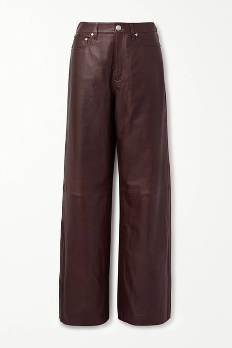 Leather Pant Outfits, Dark Academic, Brown Leather Pants, Leather Pants Outfit, Outfits 70s, Structured Jacket, Brown Jeans, Big Sweaters, Brown Shade