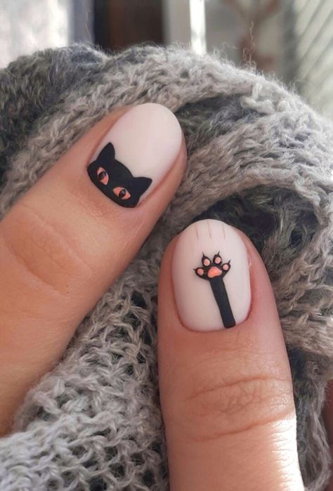 Black Cat Nail Art, Black Cat Nail, Cat Nail Designs, Silhouette Nails, Animal Nail Designs, Cat Nail Art, Animal Print Nails Art, Cat Nail, Animal Nail Art