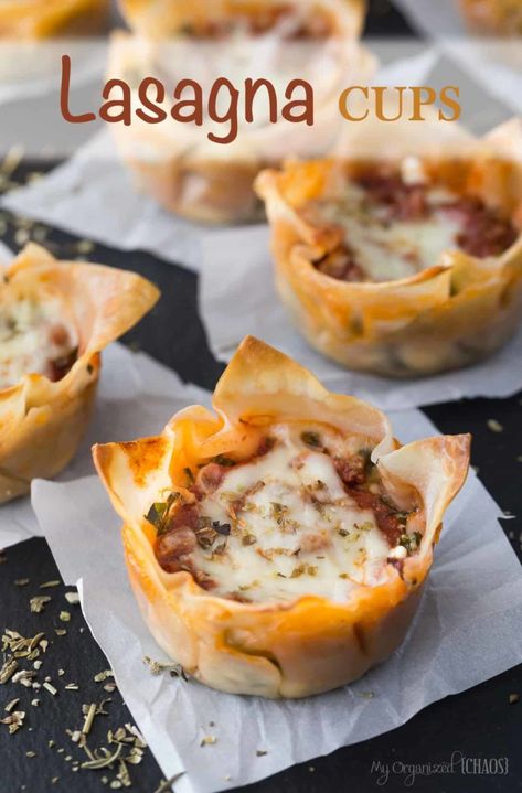 Lasagna is always a favourite meal, make these baked Petite Lasagna Cups, using Wonton Wrappers instead of pasta noodles. #lasagnacups #appetizer #lasagnaappetizer Wonton Wrapper Recipes Appetizers, Lasagna Bites, Mini Lasagna, Lasagna Cups, Wonton Wrapper Recipes, Won Ton, Wonton Recipes, Homemade Lasagna, Appetizers Easy Finger Food