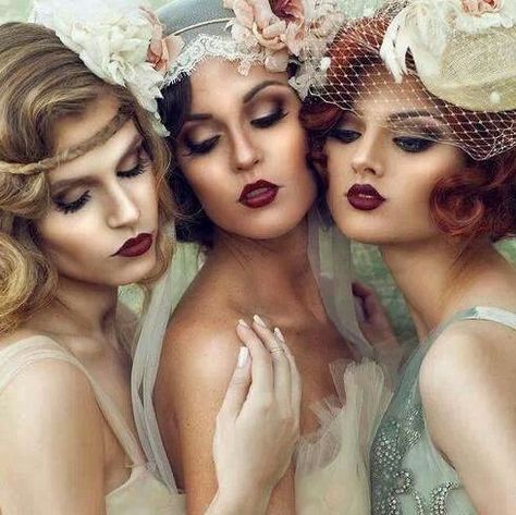 Ladies Great Gatsby Makeup, Gatsby Makeup, Women In Dresses, Look Gatsby, 1920s Makeup, Wedding Makeup Vintage, Gatsby Hair, Make Up Studio, 1920s Hair