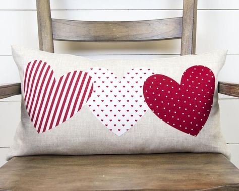 17 Adorable Valentines Day Pillow And Cover Designs To Gift Valentines Pillow, Valentines Day Decoration, Valentines Bricolage, Bunny Valentines, Friend Valentine Gifts, Decor Valentines Day, Heart Pillows, Valentines Pillows, Valentines Day Decor