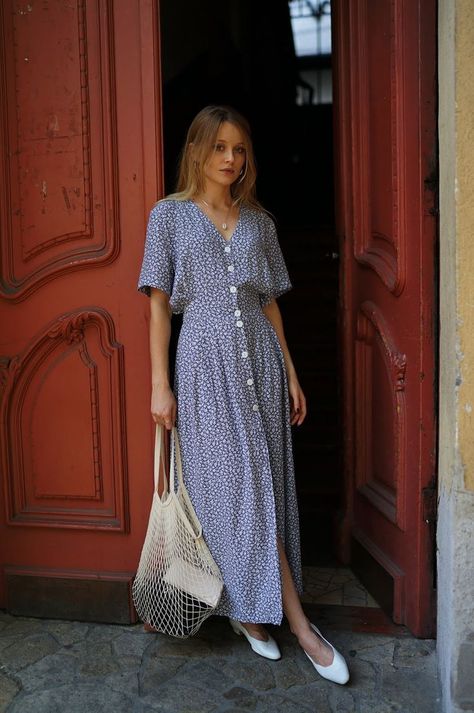 FLORAL MAXI DRESS: PATINESS 여름 스타일, Light Dress, Stil Inspiration, Maxi Robes, Trend Fashion, Inspired Outfits, Crochet Bags, 가을 패션, 여자 패션