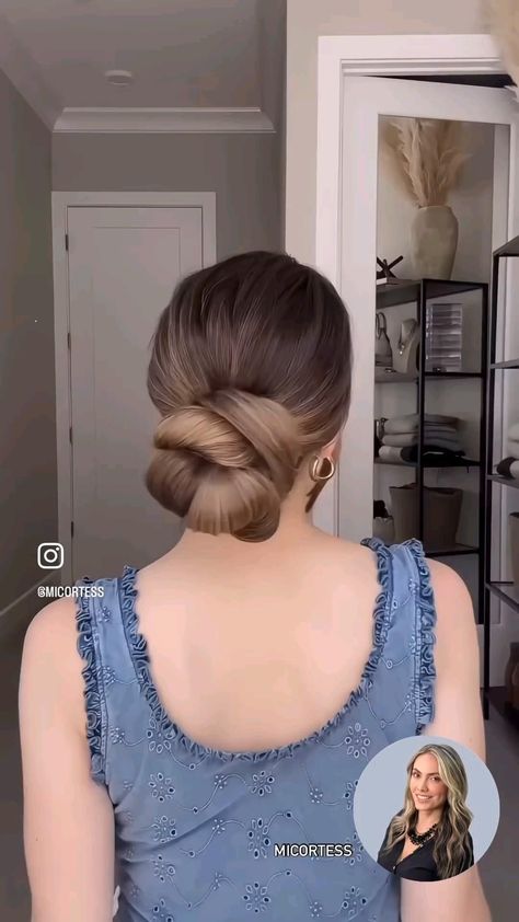 Elegant Low Bun, Easy Hair Bun, Low Bun Hairstyle, Hairstyle Ponytail, Easy Bun Hairstyles For Long Hair, Basic Hairstyles, Hair Style On Saree, Long Hair Ponytail, Easy Hairstyles For Thick Hair