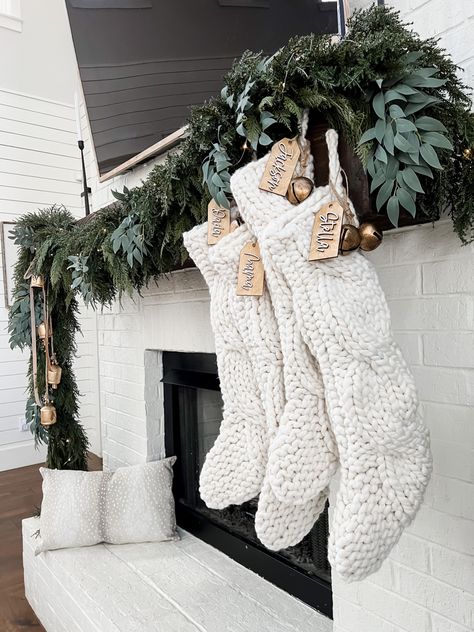 Christmas Mantel Stocking Ideas, Stockings On White Fireplace, Christmas Stockings White Fireplace, Stocking Fireplace Ideas, Christmas Fireplace Stockings, Fireplace Stockings Christmas, Mini Stocking Ideas, Stocking On Staircase, Christmas Stockings Hanging Ideas